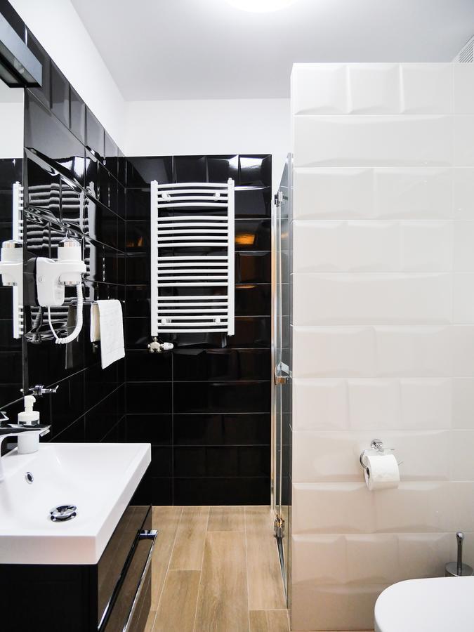 Aparthotel Centrum Gliwicka 18 Μπίτομ Εξωτερικό φωτογραφία